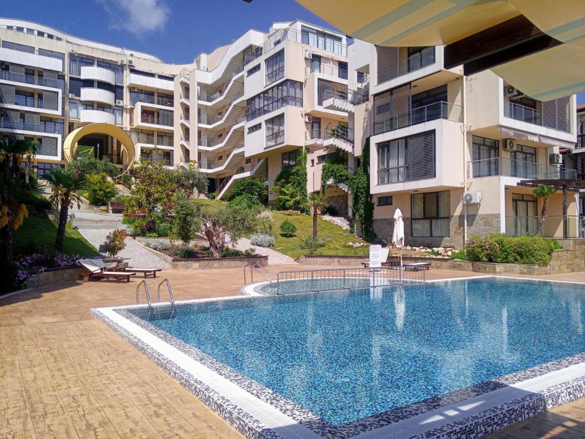 Dolce Vita II Waterfront Sunset Sea View Luxury Apartament Sveti Vlas Dış mekan fotoğraf