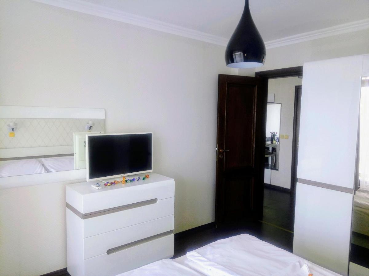 Dolce Vita II Waterfront Sunset Sea View Luxury Apartament Sveti Vlas Dış mekan fotoğraf